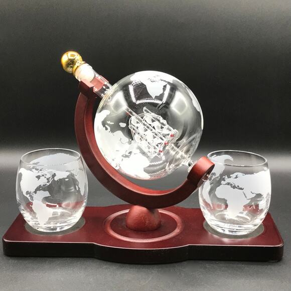 World Globe Liquor Decanter Set with Handmade Ship and 2 Barware Glasses 850 ML - Picture 9 of 14